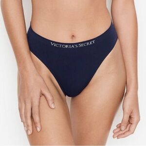 Victoria Secret Seamless Panty